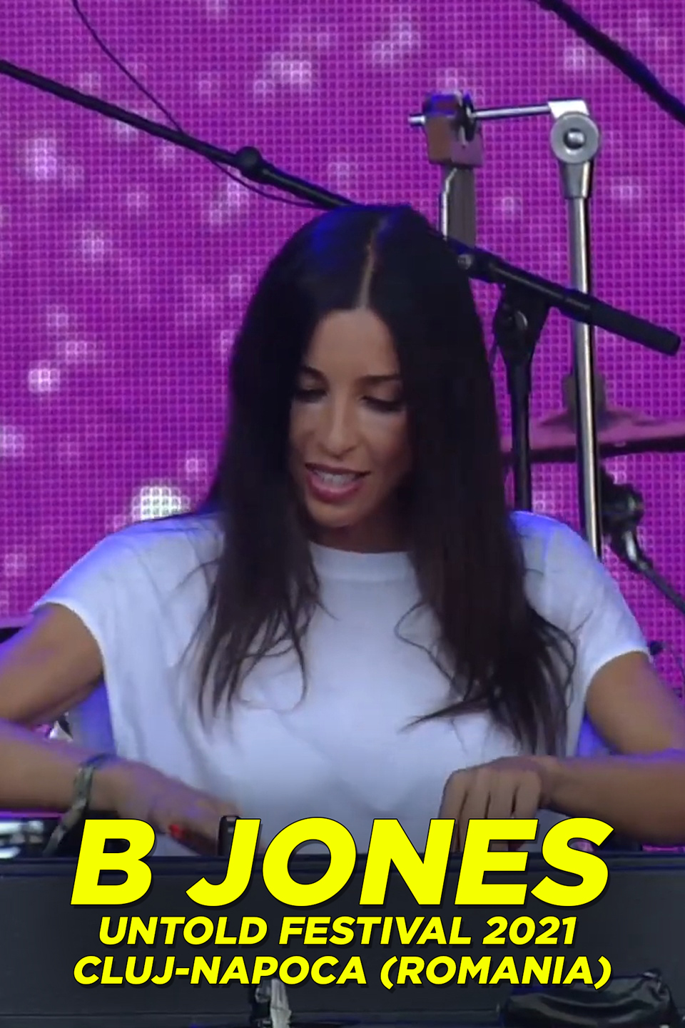 B Jones: UNTOLD Festival 2021 - Cluj-Napoca (Romania)